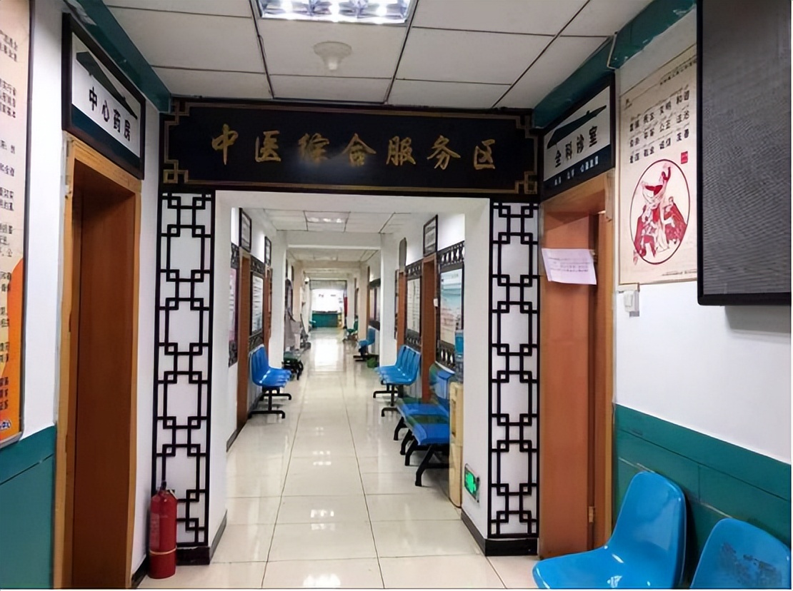 健康义诊进社区温馨服务暖人心,家门口的中医馆爱心义诊