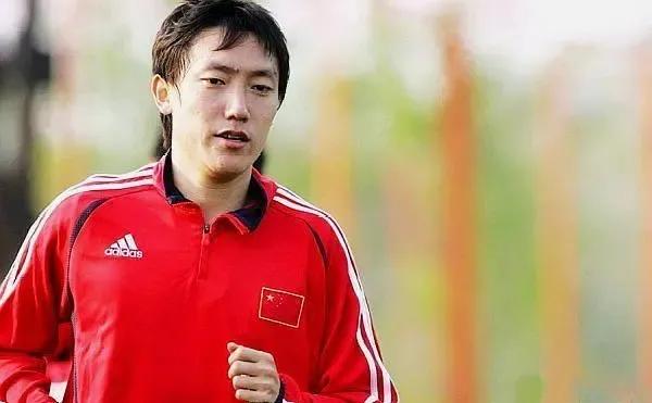 中国足球天才大器晚成,足球史上十位大器晚成的杰出球员