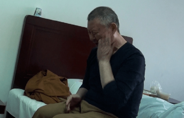 故事：假活佛王兴夫：敛财2亿，行骗数名女弟子，夜住五星级酒店