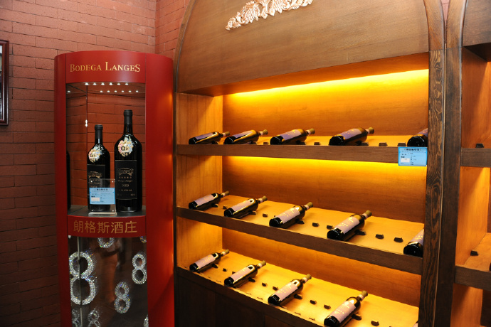 工业旅游，施华洛世奇摆脱疫情和网购冲击的绝招