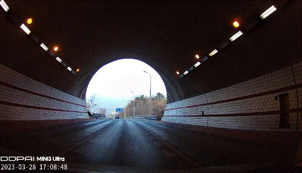 360行车记录仪k380对比盯盯拍,盯盯拍和360k380哪个行车记录仪好