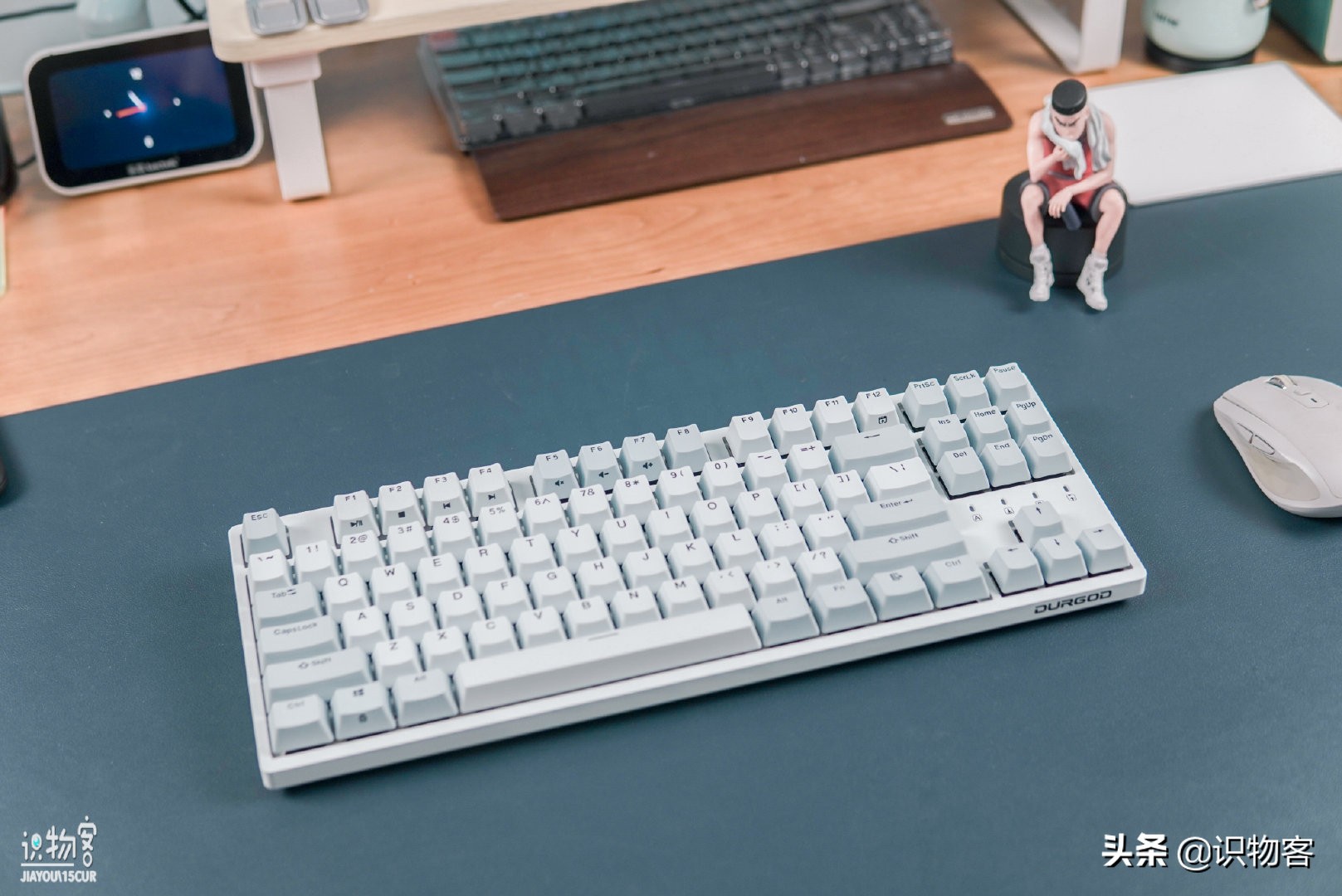 杜伽k320和腹灵mk870哪个好,杜伽k320键盘是无线还是有线的