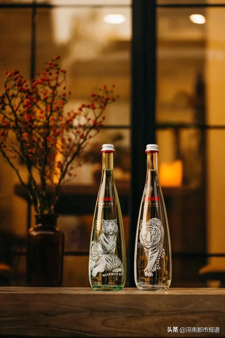 农夫山泉游戏攻略,农夫山泉龙年典藏版技巧