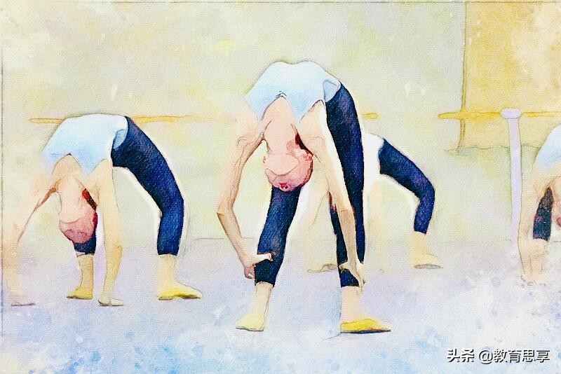 艺考男舞蹈老师给女生压腿争议,舞蹈生压腿痛苦大喊艺考