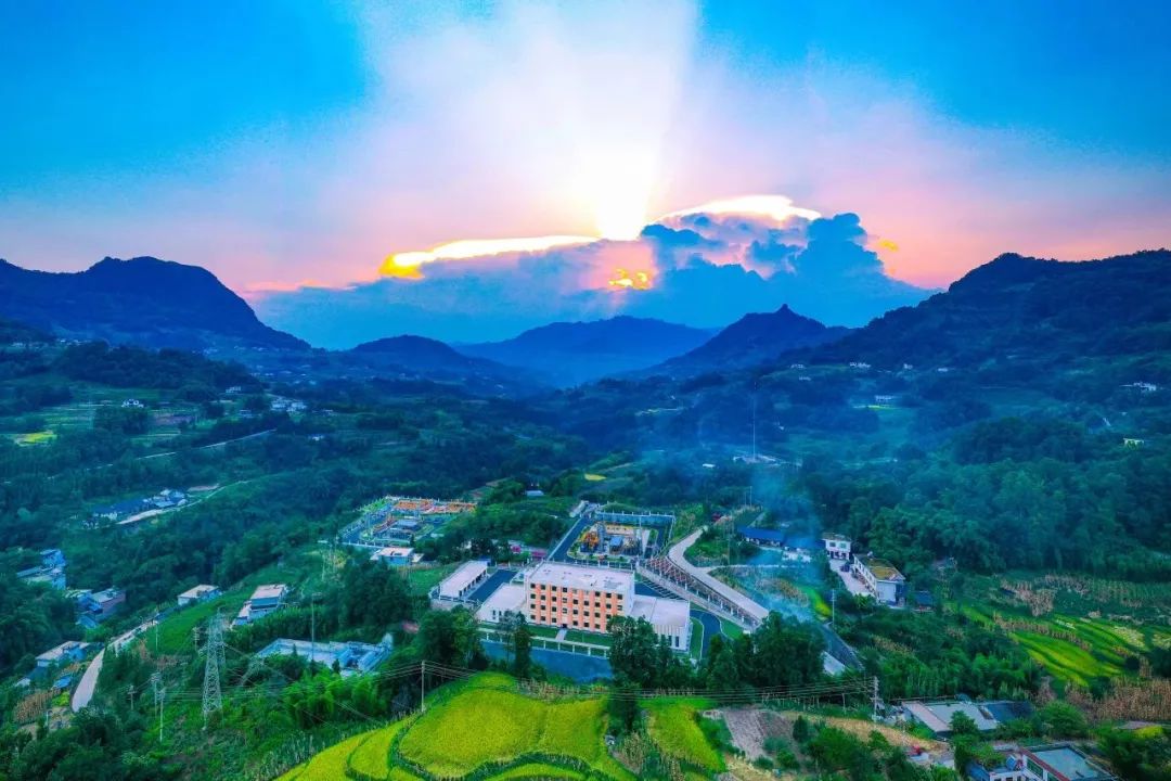 中国石油化工集团公司戴厚良,中国石油公司ceo戴厚良的创业经历