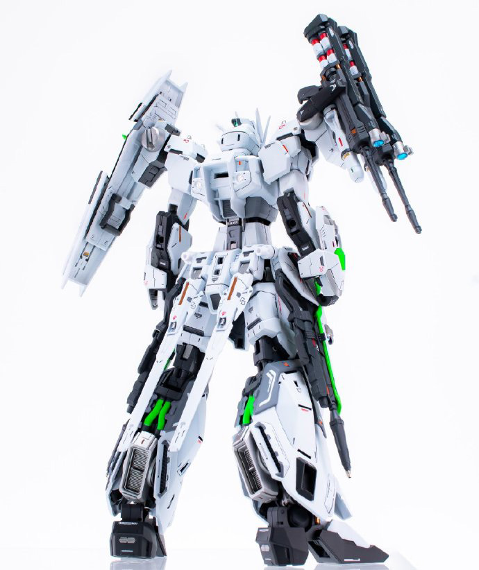 脉冲高达和强袭高达模型,脉冲高达各种形态模型