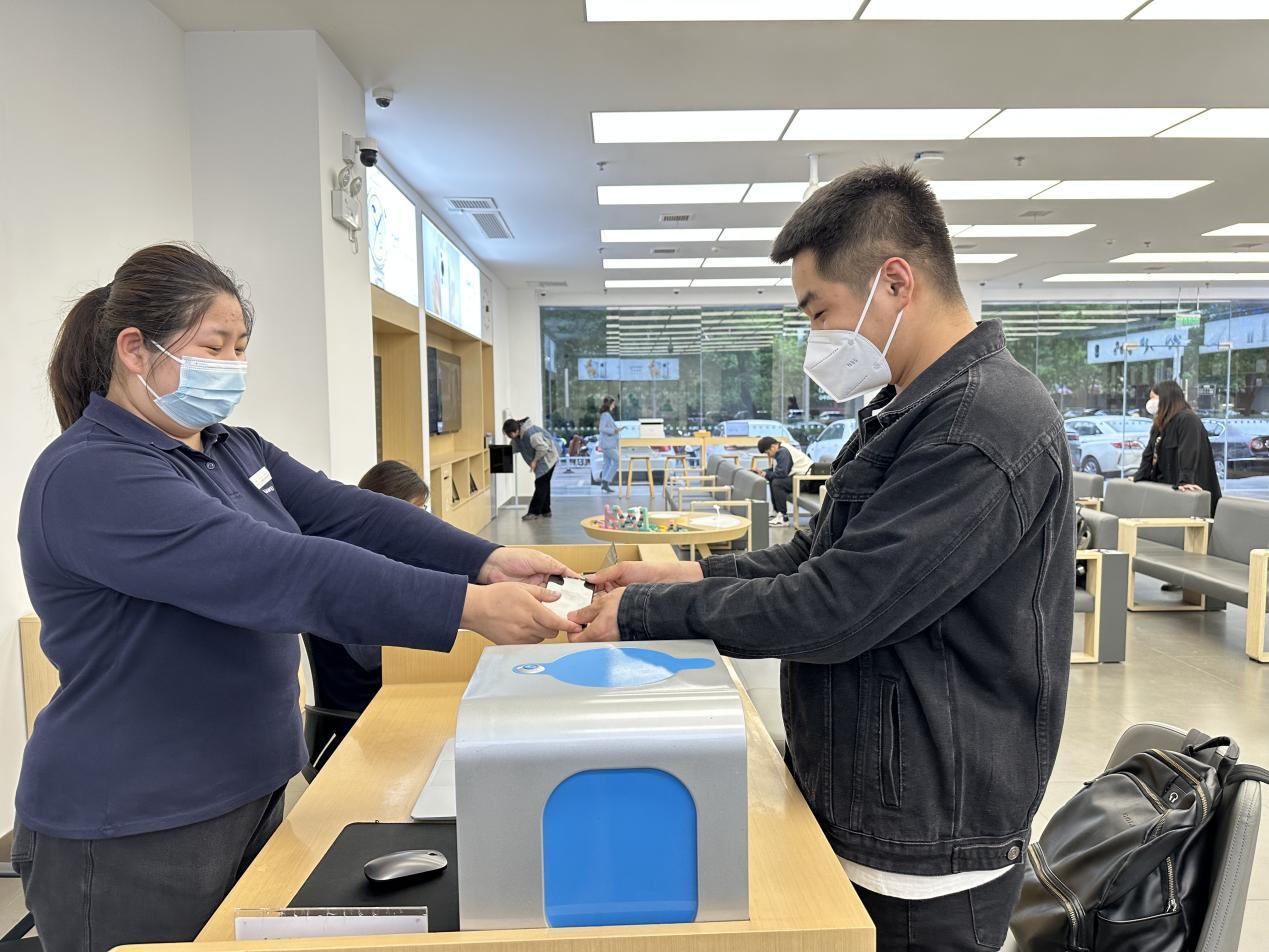 暖心不止于产品看华为授权服务中心如何温暖客户