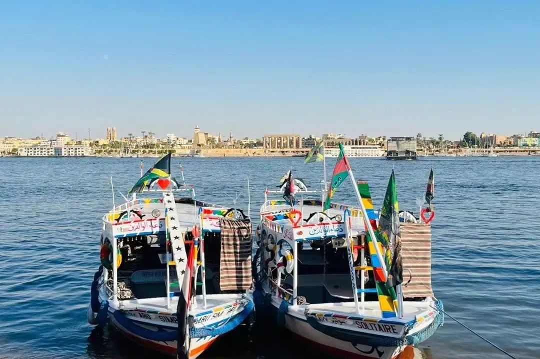 27岁马璐在埃及：5年没工作，边赚路费边旅游，潇洒走过三大洲