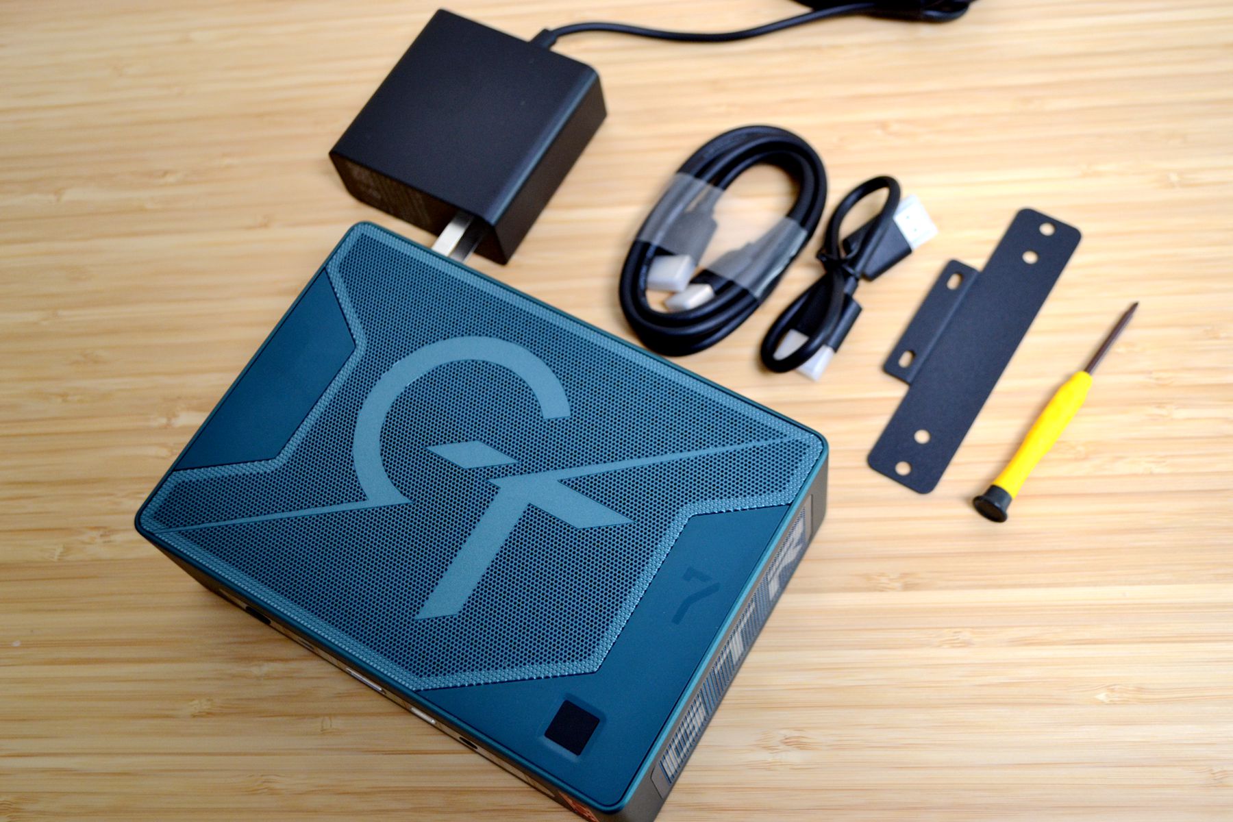 零刻迷你主机gtr7买哪个配置,零刻GTR7迷你主机评测