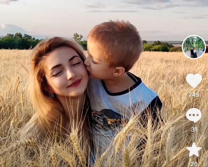 中国足球小伙在俄罗斯娶媳妇,中国小伙娶乌克兰妻子在中国