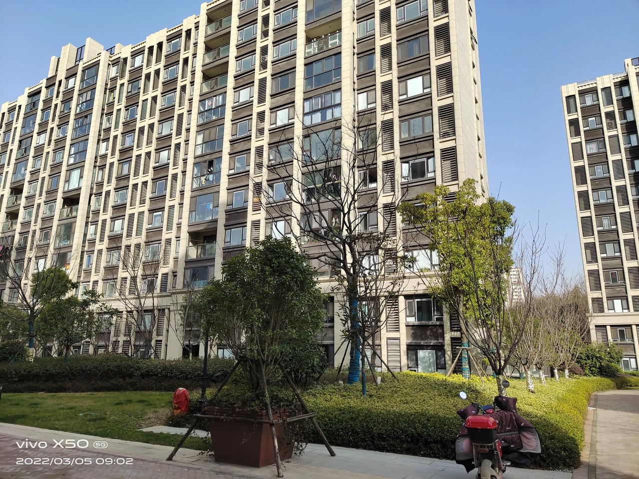 小哥自述跑外卖的真实收入,外卖小哥跑单赚几百万