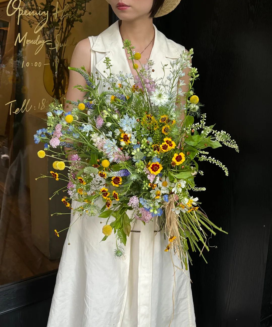 “野生”风格受欢迎——成都30平方米小花店，一年收入250万元