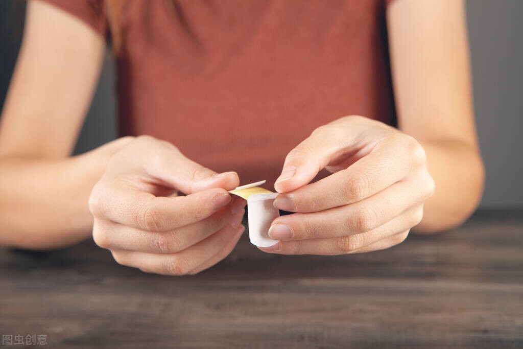 夏天电风扇吹的是热风怎么解决,电风扇吹的风是热的怎么办啊