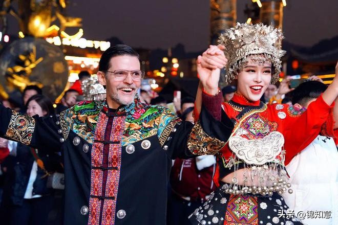 阿根廷民族特色服装,欧洲服装演变史