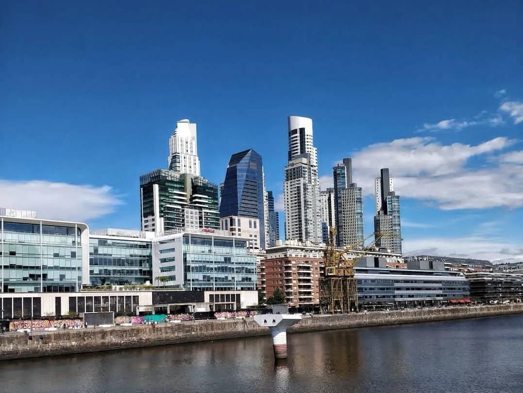 从中国坐飞机去阿根廷的真实视频,距离中国最远的国家坐飞机要多久