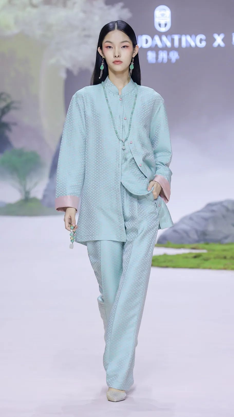 时尚潮流女装高级感穿搭,学穿搭高级感女装