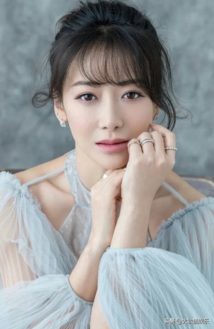 貌美如花眼光却差的6位女星,嘴巴最好看的六位女星