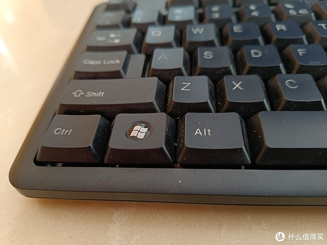 适合办公的双飞燕键盘,公司通用键盘