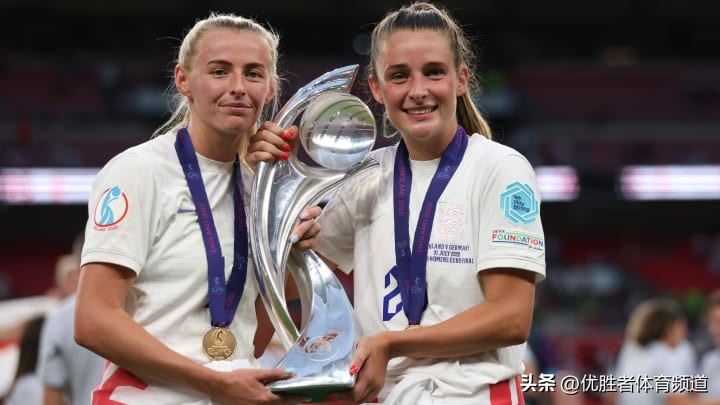 萨里娜维格曼个人资料,萨里娜维格曼高清壁纸