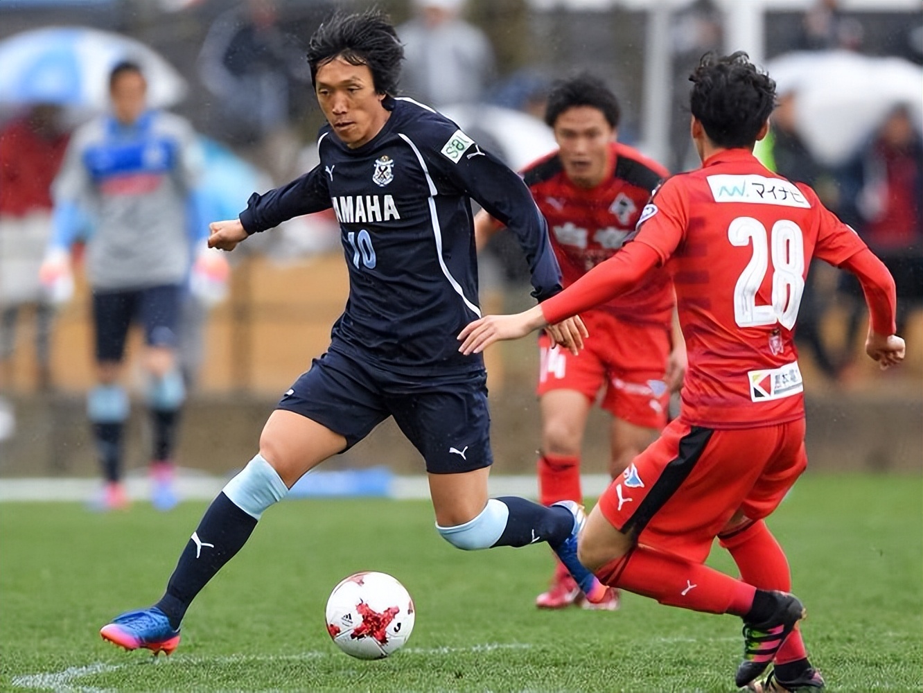 今日竞彩足球4串1实单推荐,周日足球竞彩推荐001