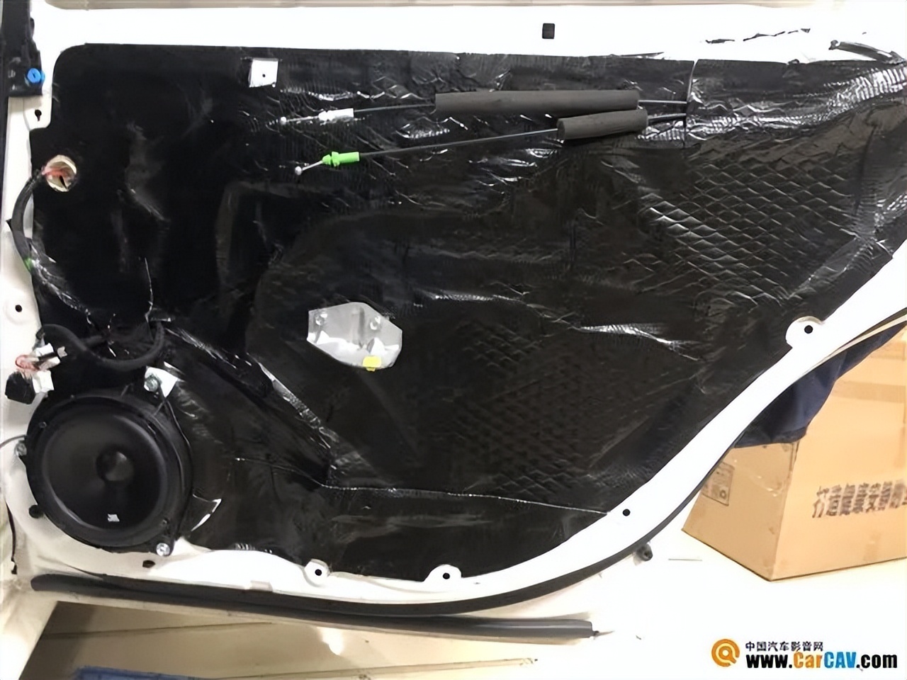 丰田皇冠哪个配置的音响最好,丰田汽车什么音响最好