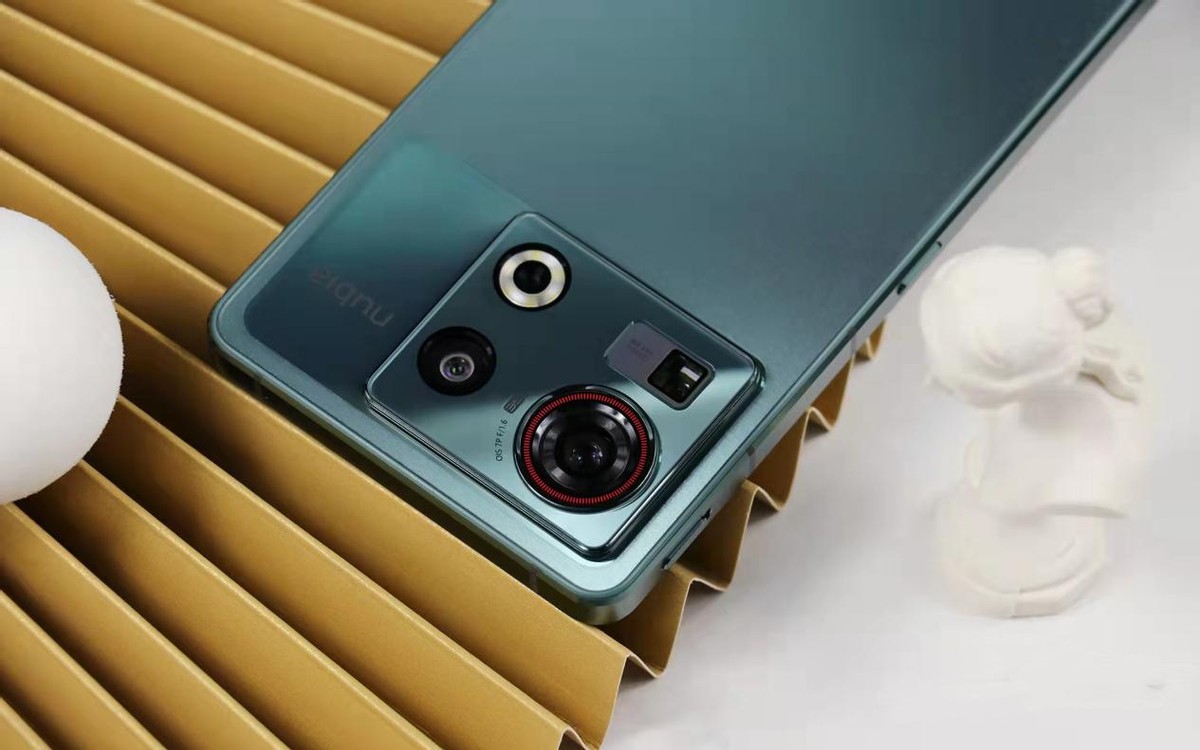 努比亚高配低价,努比亚16gb和24gb