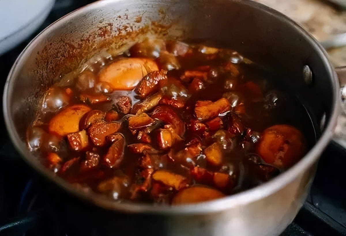 为什么痛风什么都注意了还会发作,为什么痛风用药反而更严重了