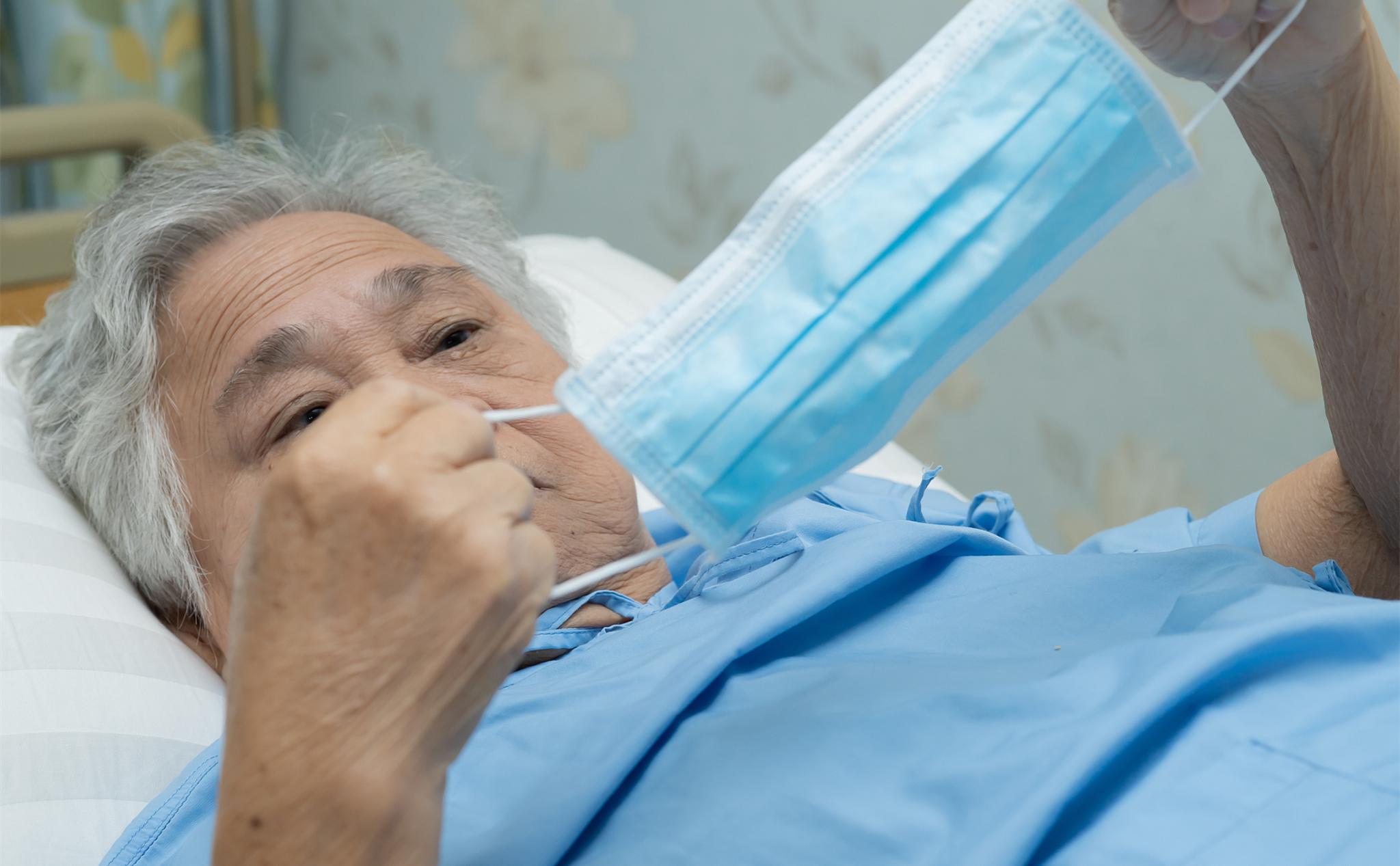 公公隐私部位做手术，婆婆和老公竟一致要求我去照顾