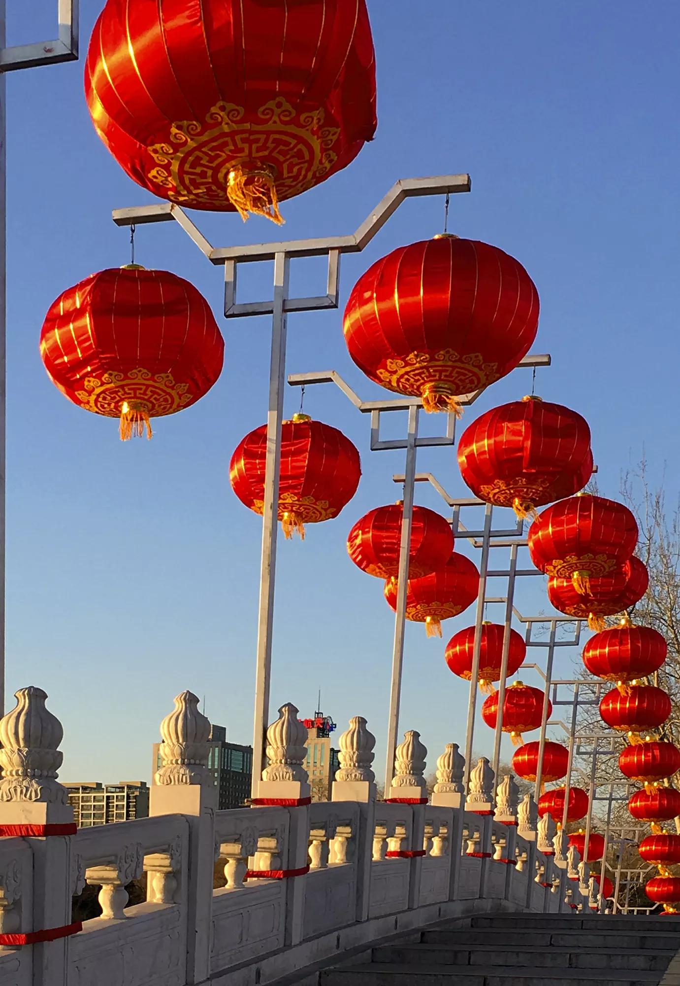 空空的红灯笼图片,单个漂亮的红灯笼图片