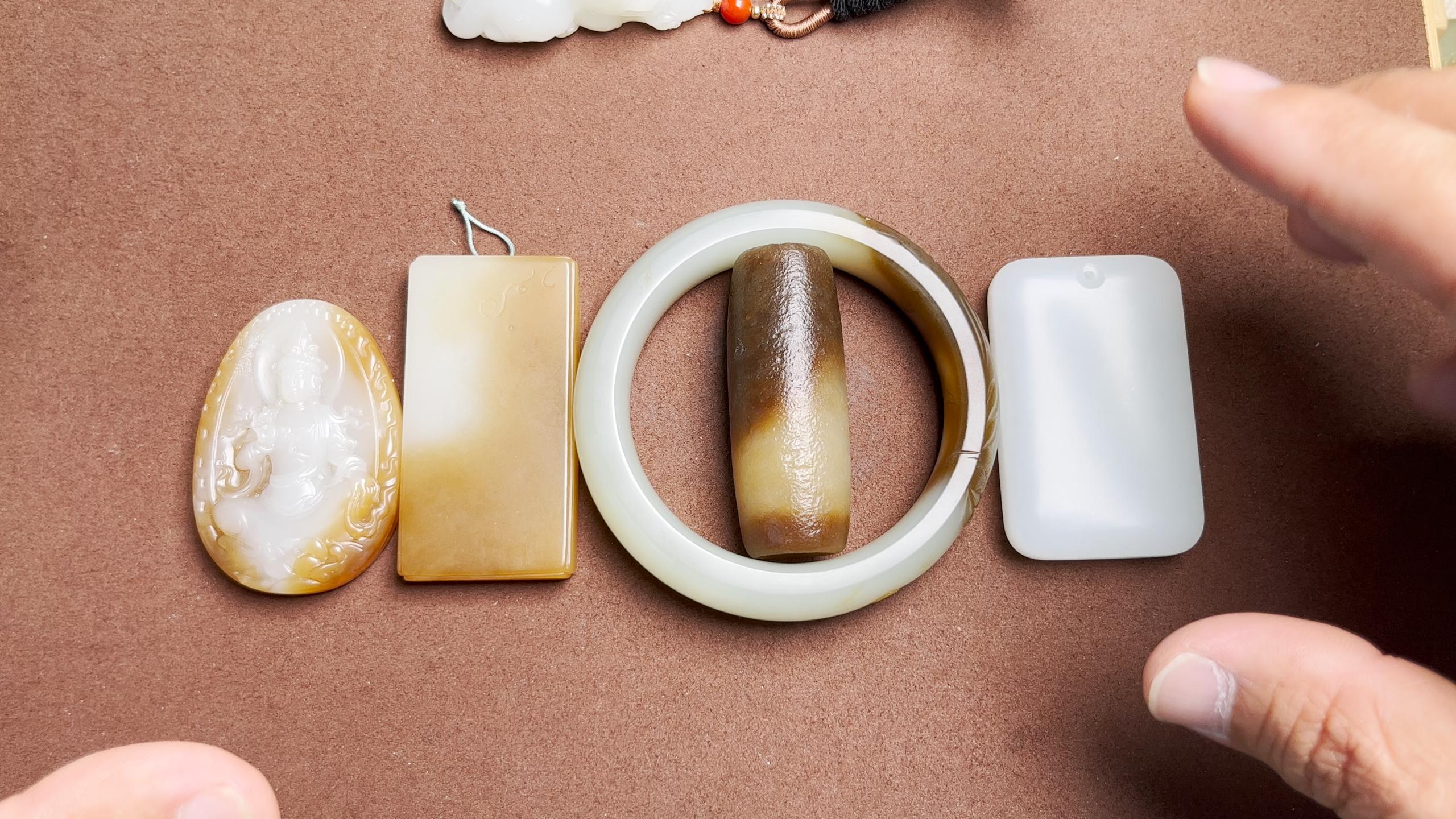 和田玉籽料知识揭秘,和田玉知识讲解海报