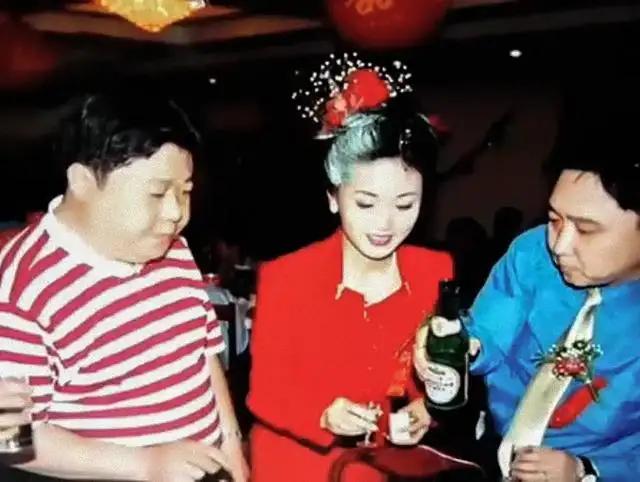 于谦白慧明烫头,白慧明和于谦图片