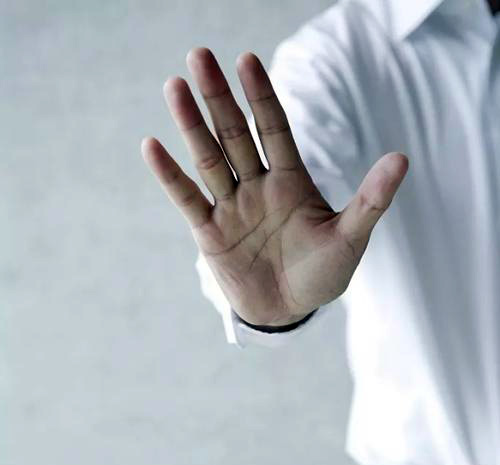 成年人的世界不要不择手段,成年人的世界不要忽悠别人