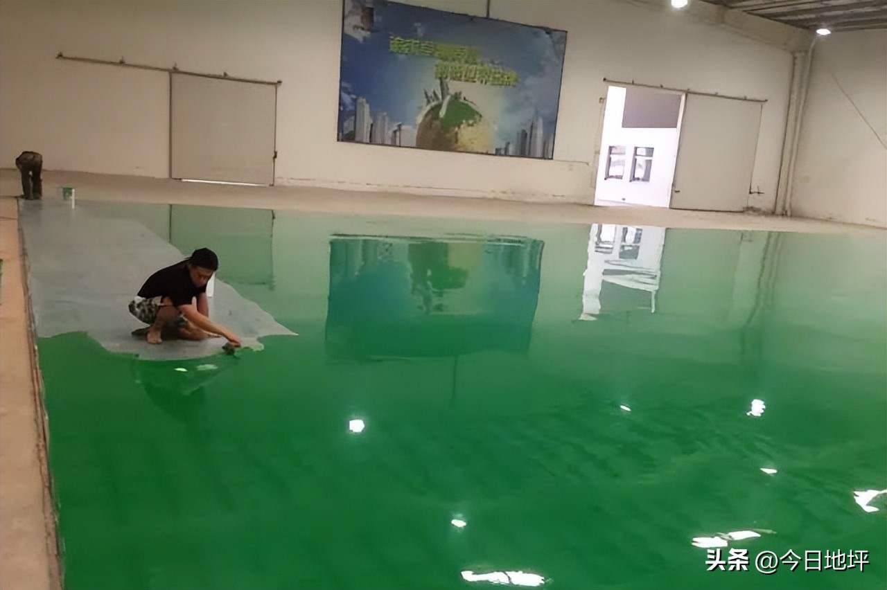 水泥砂浆自流平需要注意什么,水泥砂浆自流平的优缺点