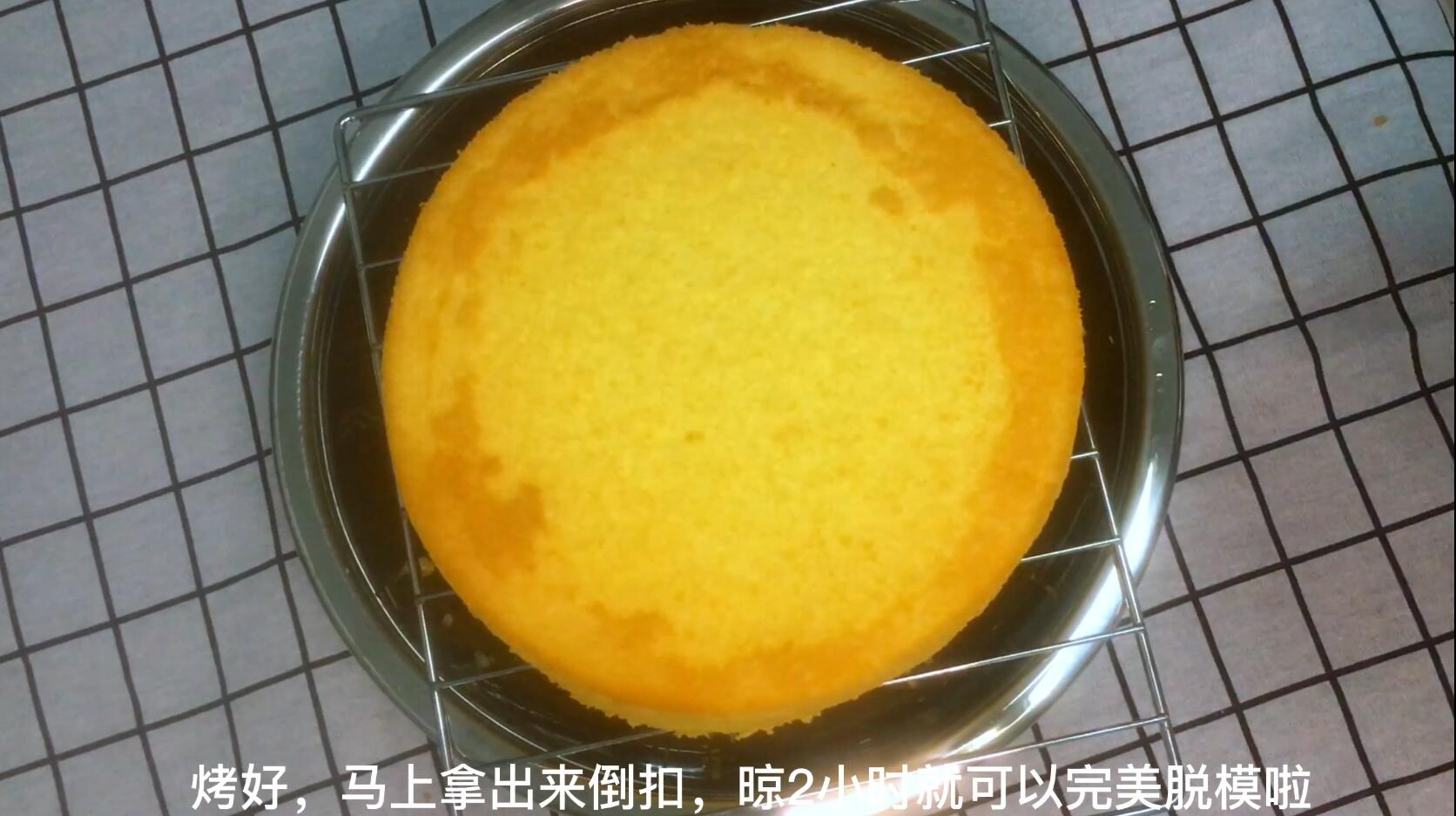 空气炸锅戚风蛋糕145度,8寸戚风蛋糕145度怎么表面糊了