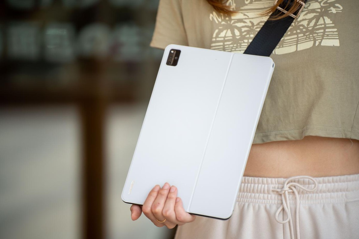 huaweimatepadpro11旗舰和性能版,华为平板matepadpro12.6开箱测评