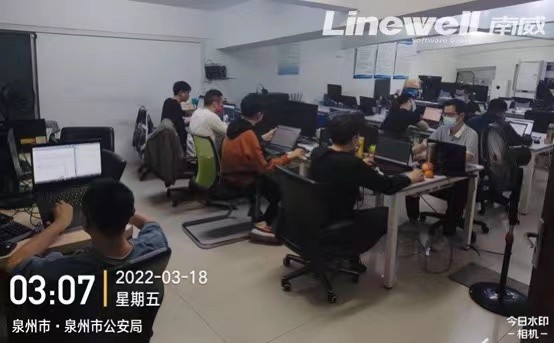 战在疫线共抗疫情展现志愿力量,聚焦疫情防控青岛战疫120小时