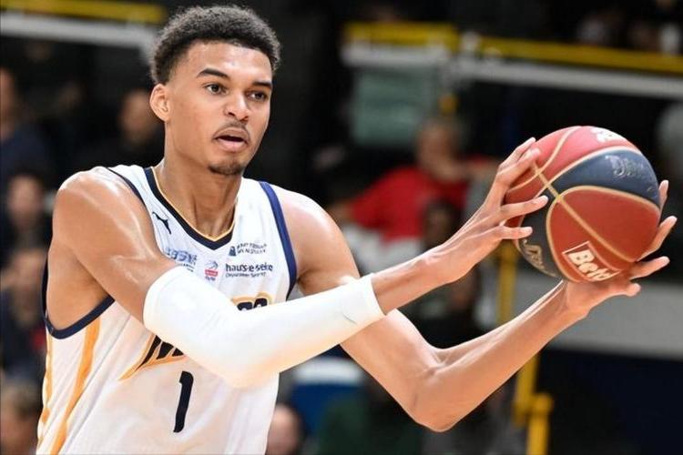 nba历史上十大最矮球员,nba历史身高最高的前十位球星