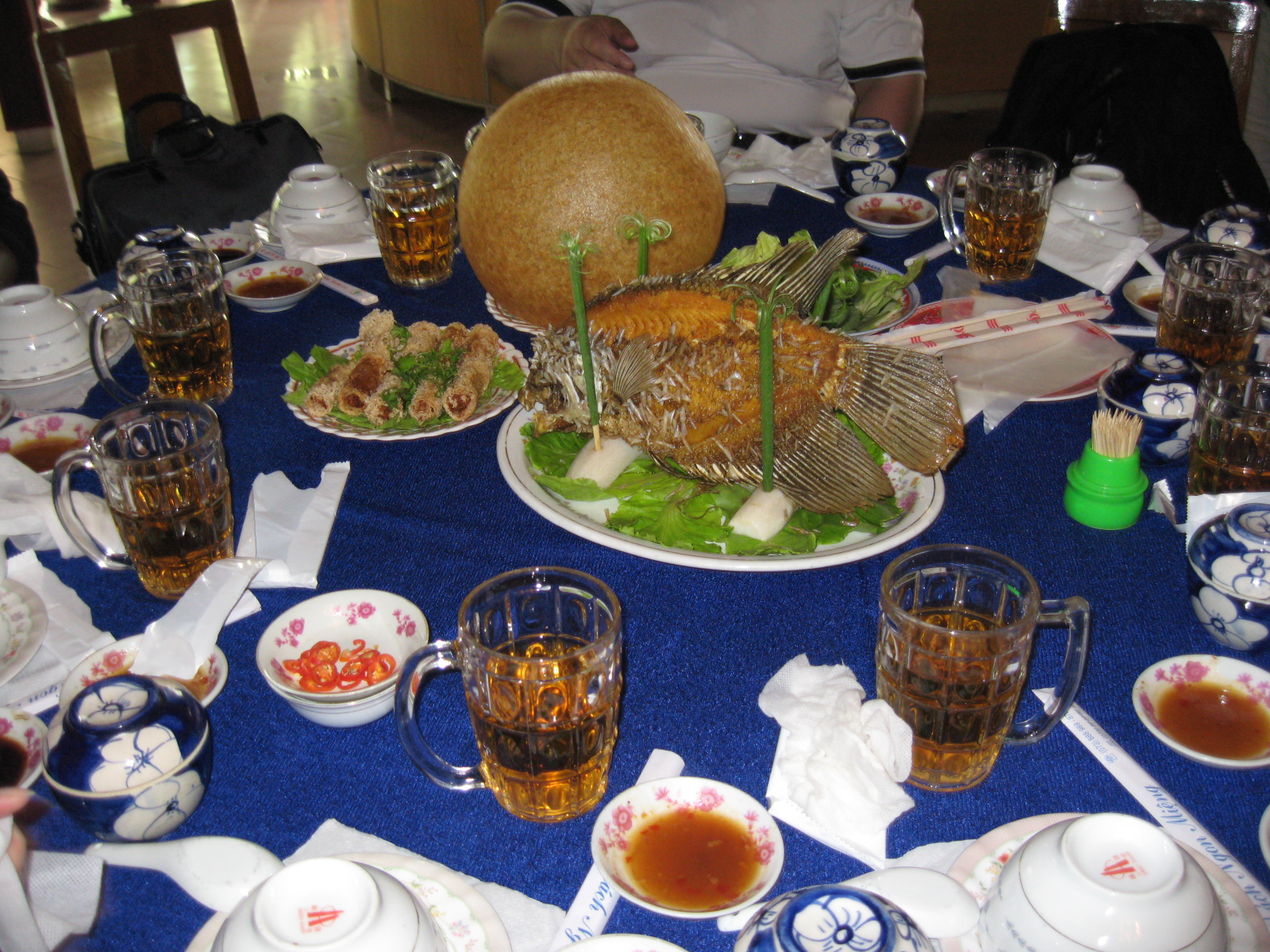 以前的西贡市和现在的胡志明市 (柬埔寨西贡和越南西贡)