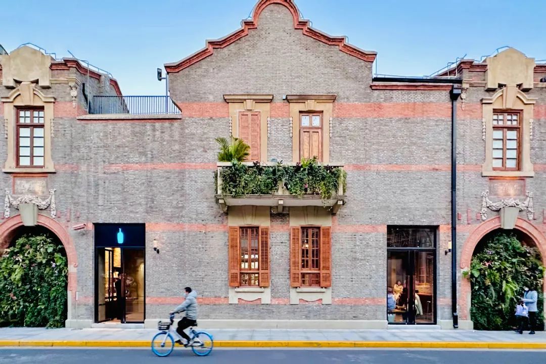 bluebottlecoffee上海首店,bluebottle上海前滩太古里店