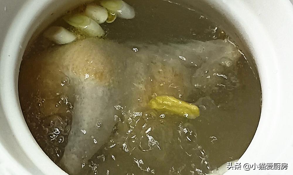 虫草花炖鸡汤正宗做法,虫草花炖鸡汤怎样炖才能好吃