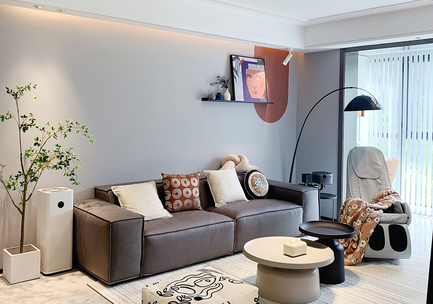 按摩椅和人工按摩哪个好,不懂就问老师正确吗