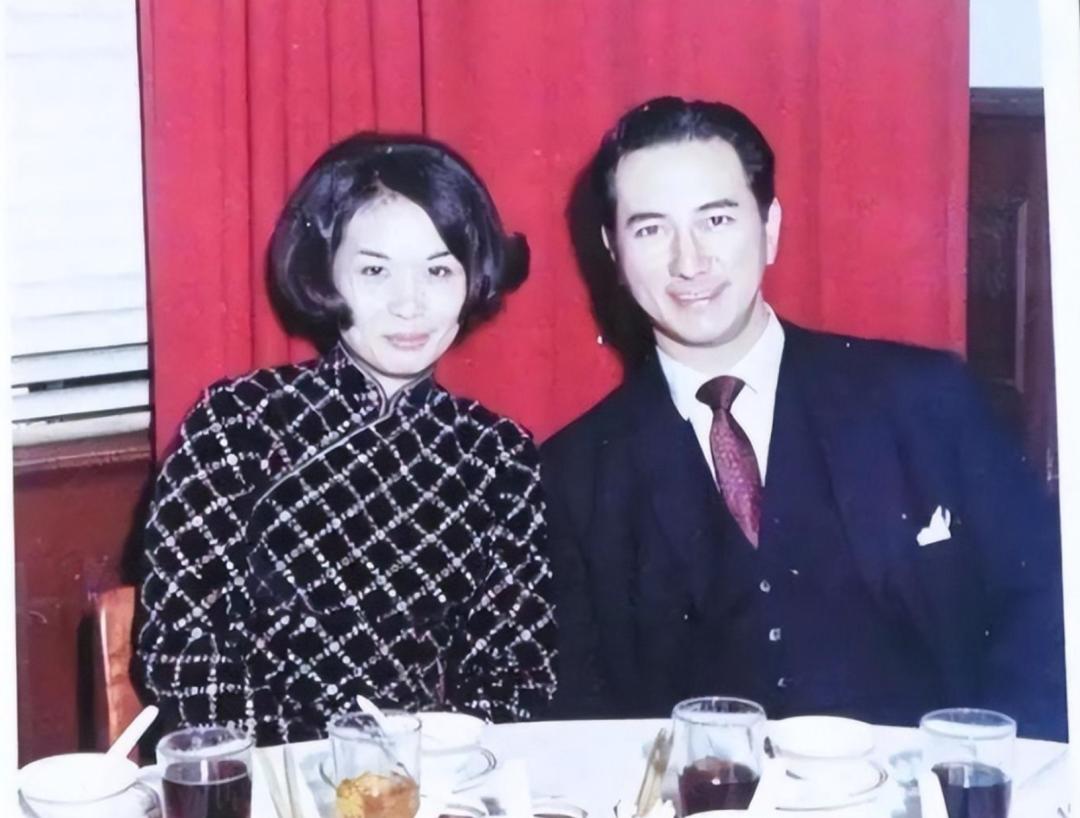 蓝琼缨因为什么去世,赌王二太蓝琼缨传奇的一生