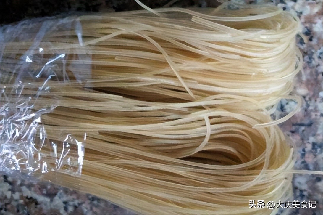 买红薯粉条怎么知道好坏,买粉条真假