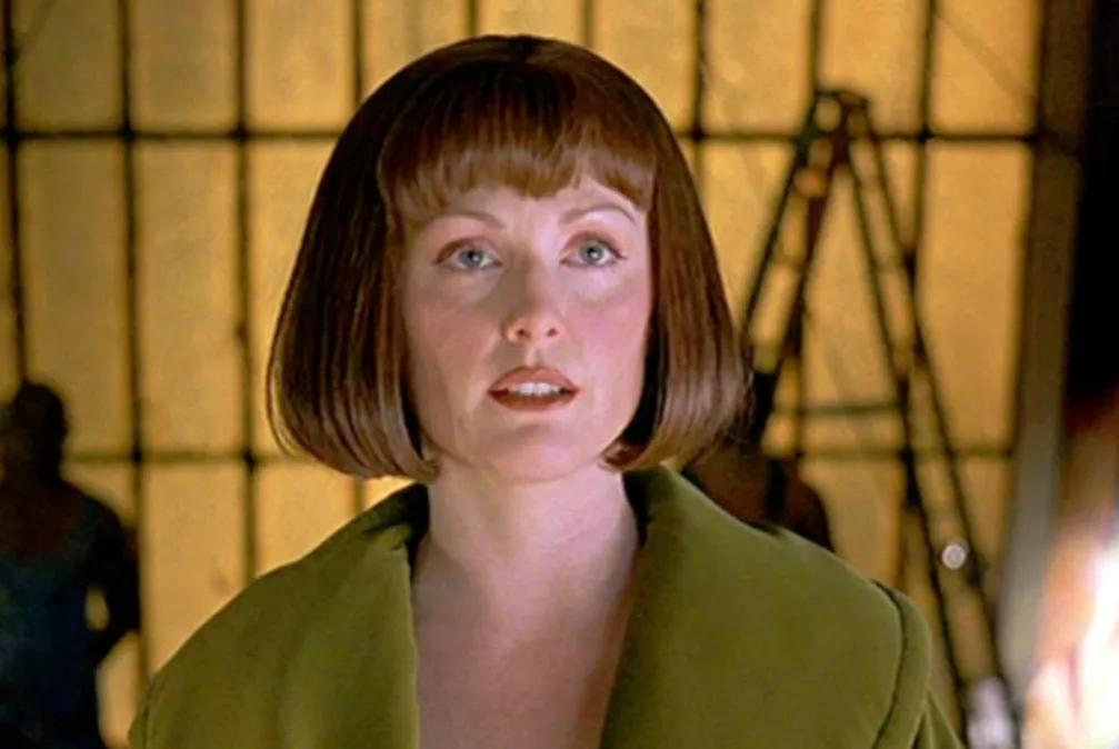 朱丽安摩尔经典镜头,朱丽安摩尔全部电影