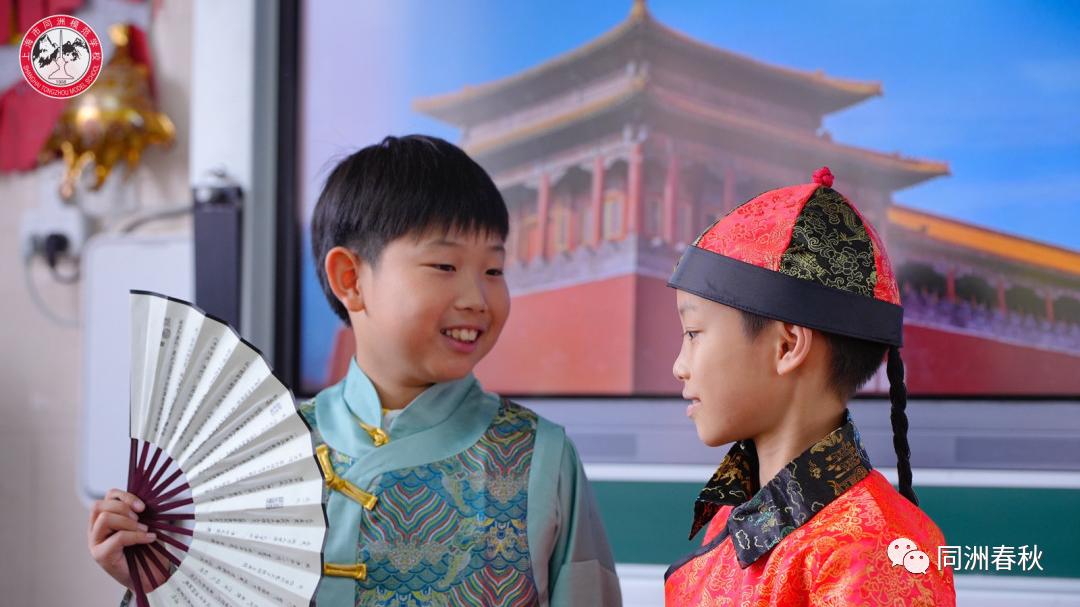 首届56个民族服饰创意大赛,五十六个民族服饰展介绍