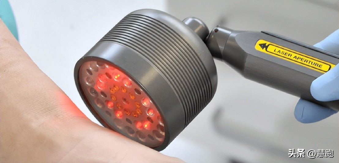 这类顽固性的跑步伤痛最让跑者头疼：4种有效康复方法教你破解