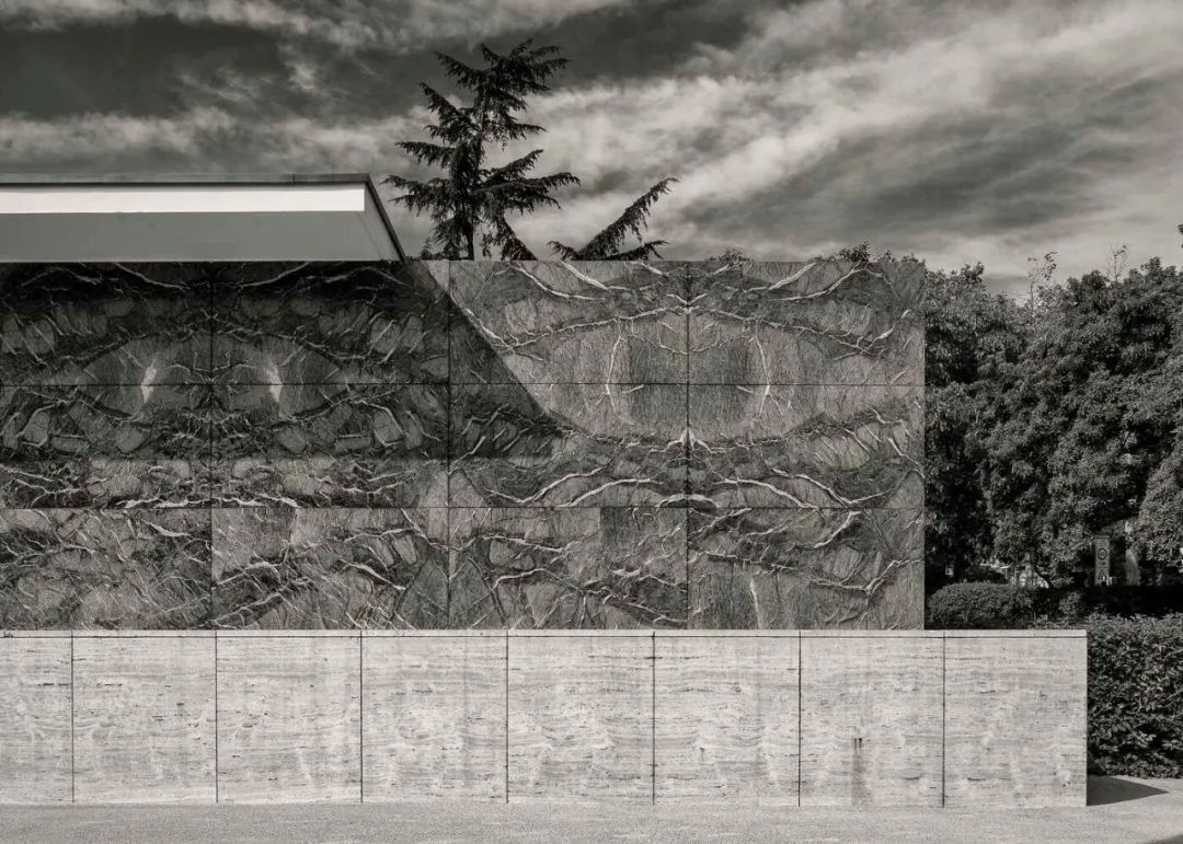 以钢、玻璃和大理石视角，重读密斯的巴塞罗那馆