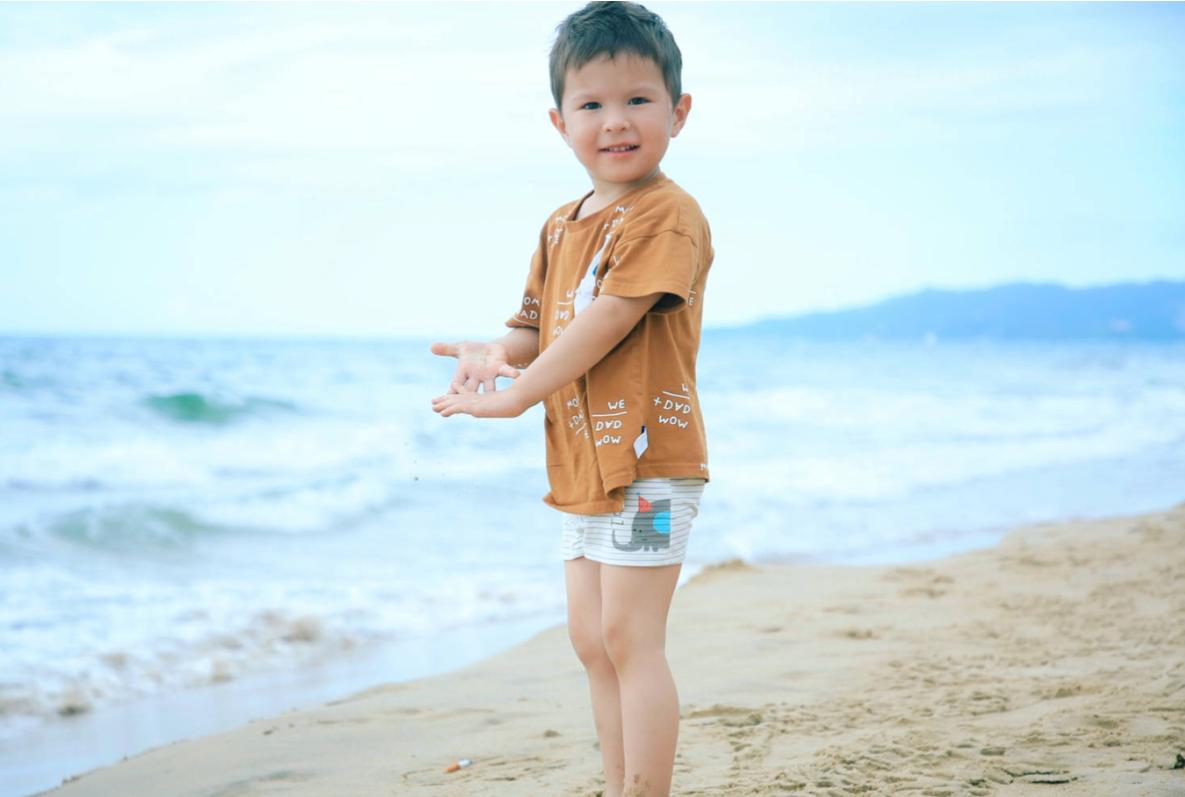 谢晖上一任主教练,大连主教练谢晖视频