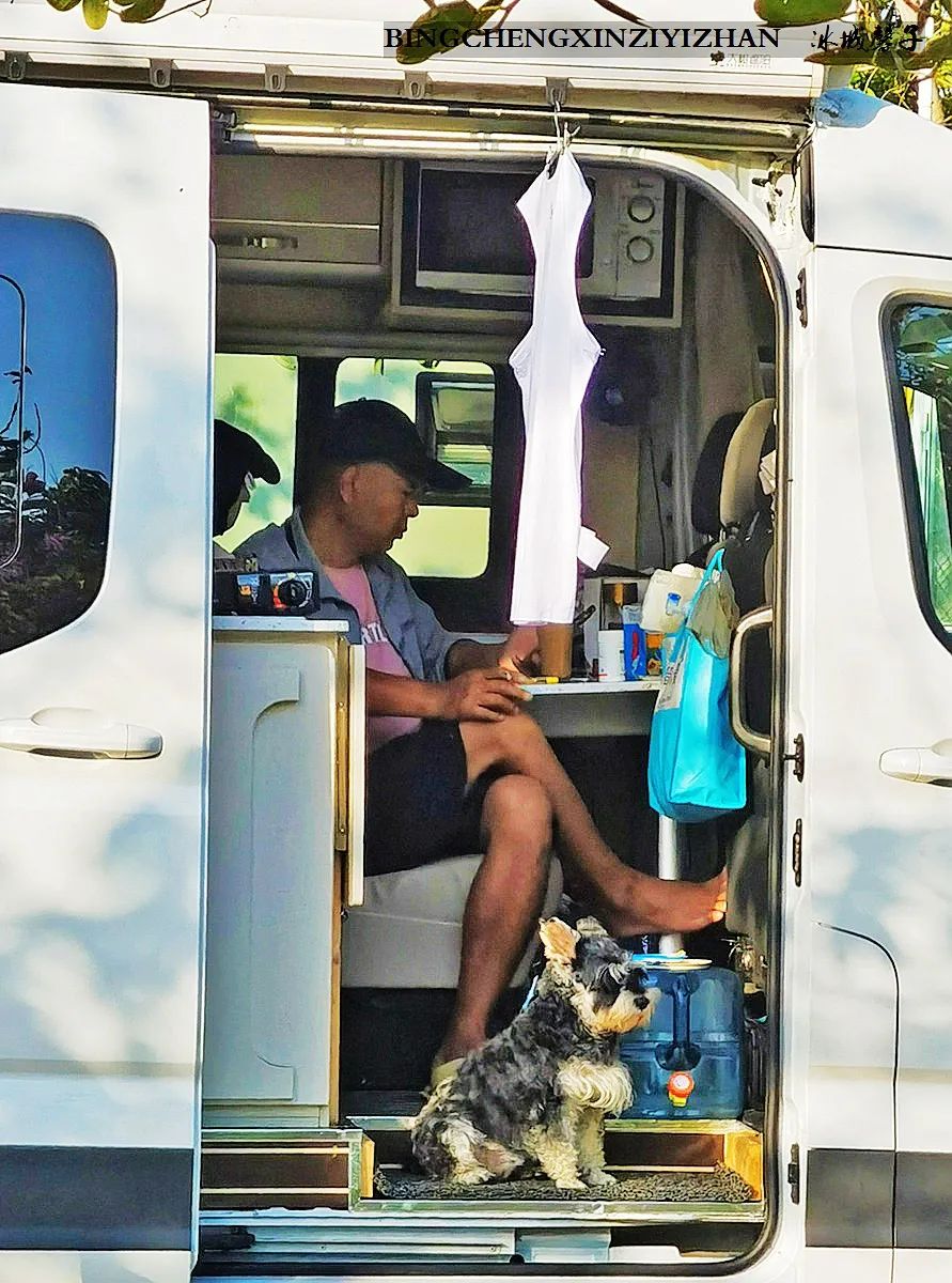 海南九所房车露营基地,三轮车自驾游穷游海南