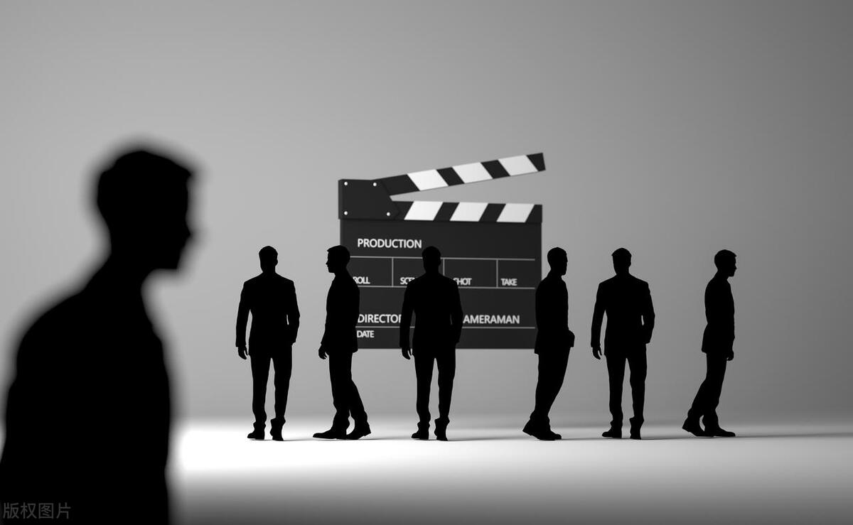 如何透彻分析一部电影,对近两年电影进行分析写一篇影评